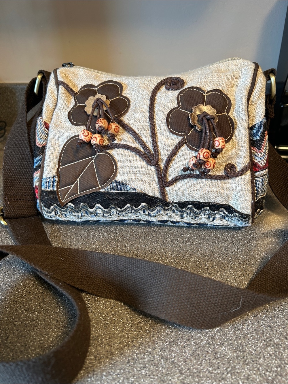 Boho Floral Appliqué Crossbody Bag - Brown & Cream EUC